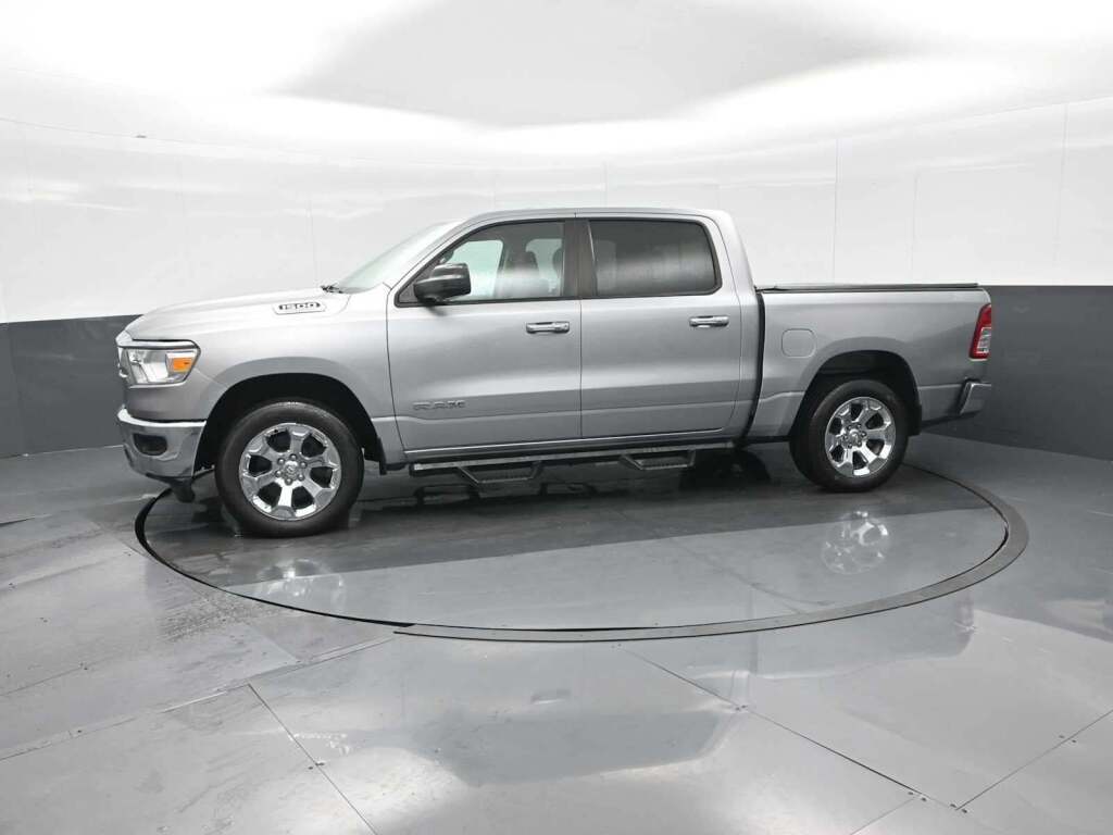 2020 Ram 1500 Big Horn Crew Cab 4x4 5'7" Box