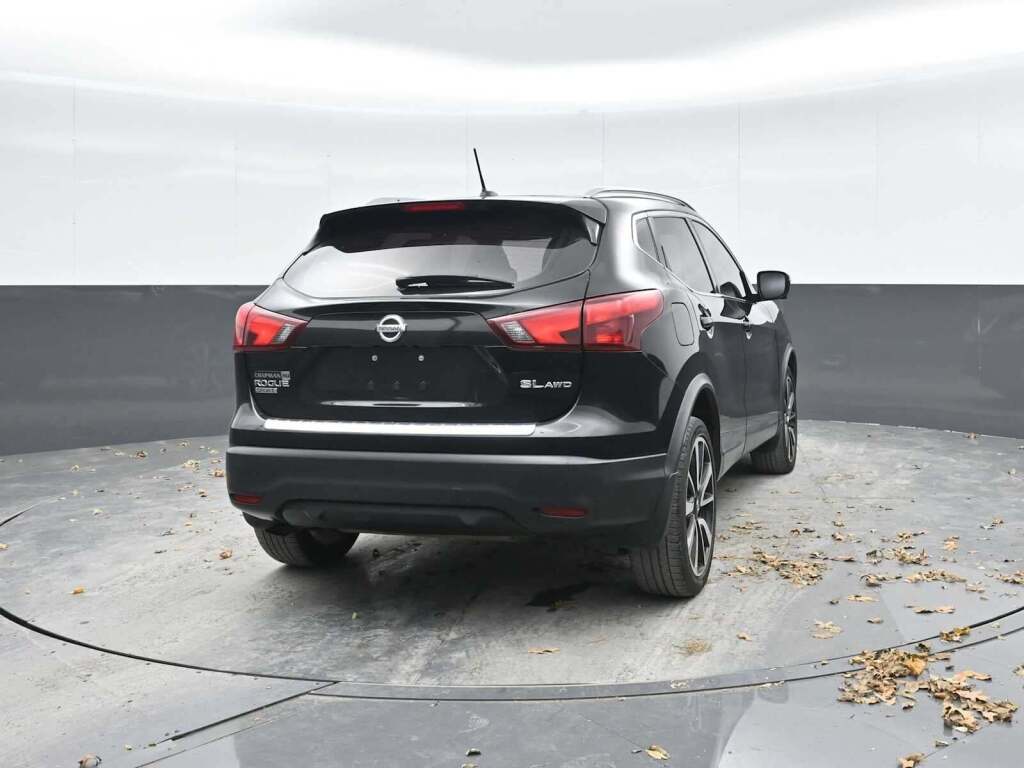 2018 Nissan Rogue Sport SL