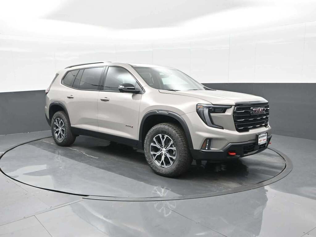 2026 GMC Acadia AT4 AWD