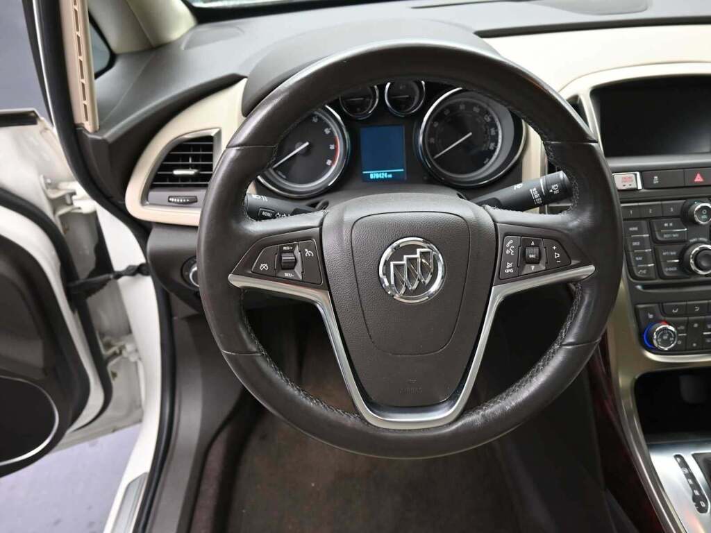 2013 Buick Verano Leather Group