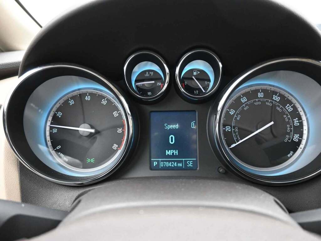 2013 Buick Verano Leather Group