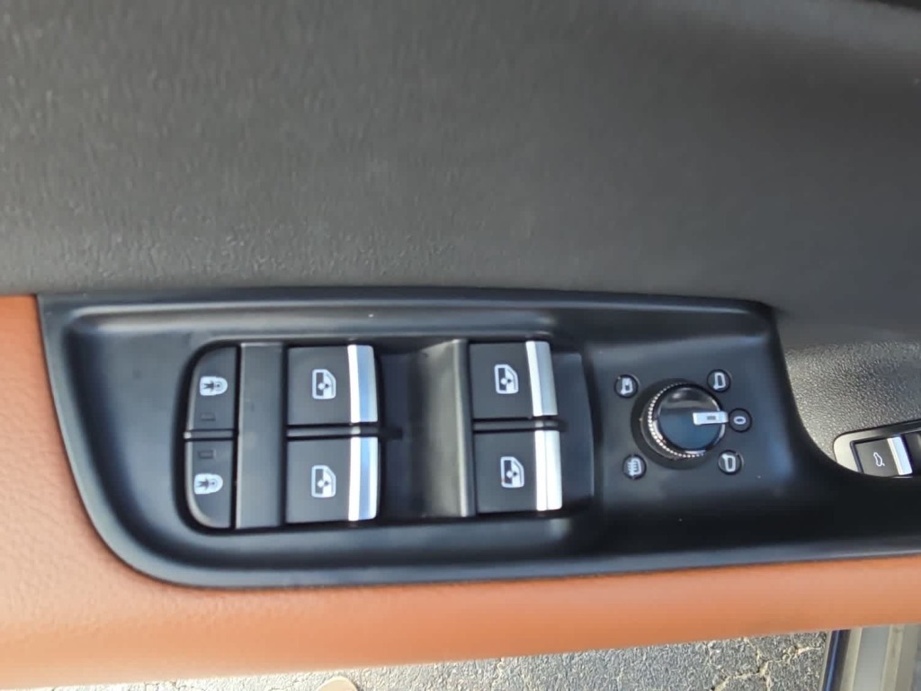 2019 Audi Q8 55 Premium