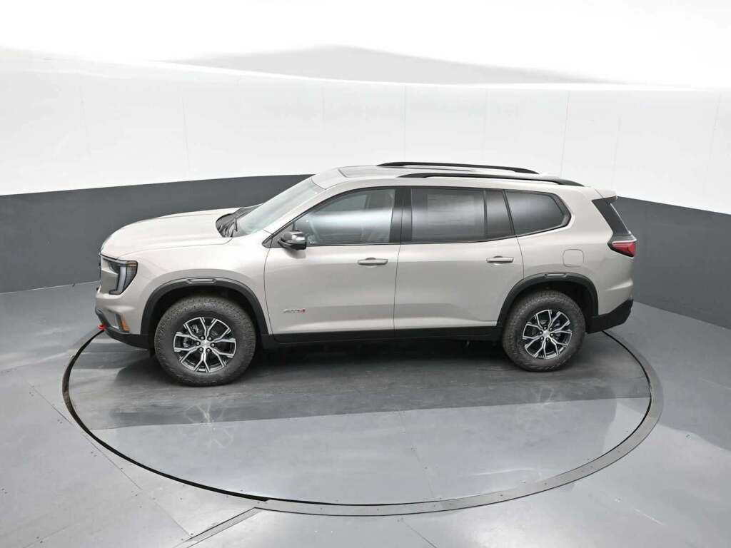 2026 GMC Acadia AT4 AWD