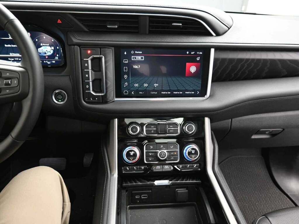 2024 GMC Yukon 4WD Denali