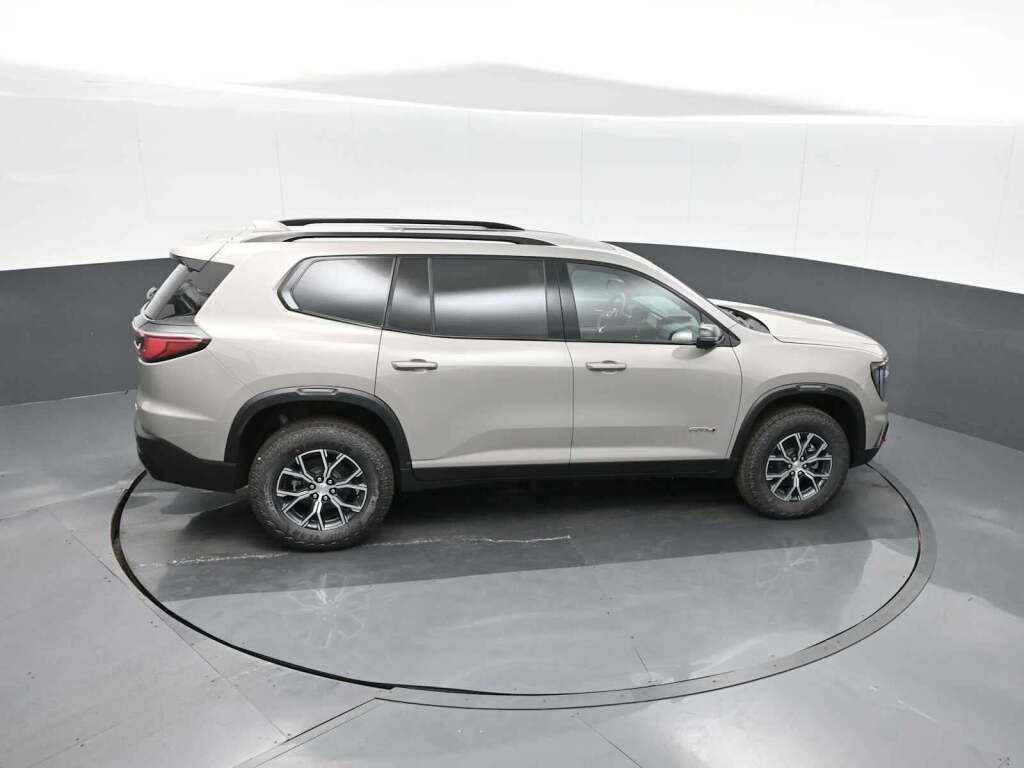 2026 GMC Acadia AT4 AWD