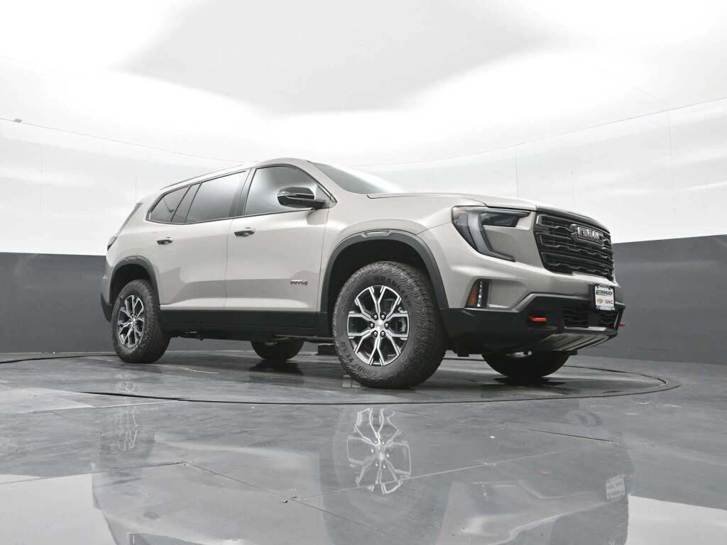 2026 GMC Acadia AT4 AWD