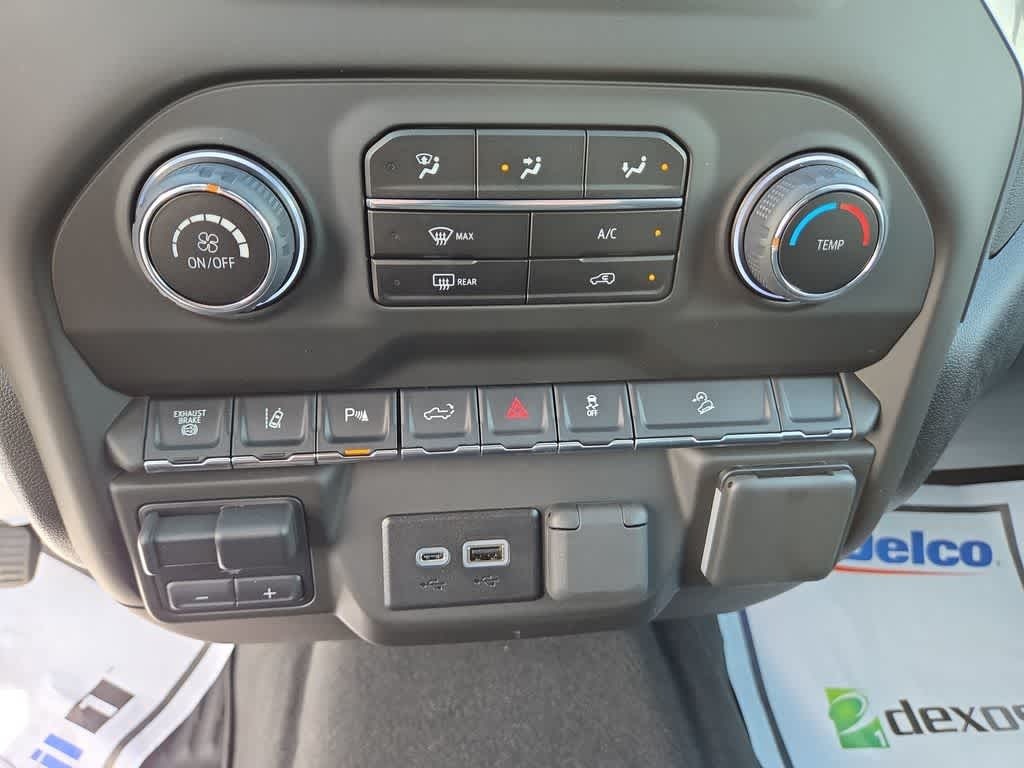 2025 Chevrolet Silverado 2500HD Custom