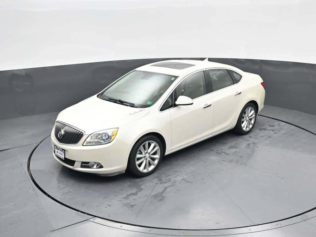 2013 Buick Verano Leather Group