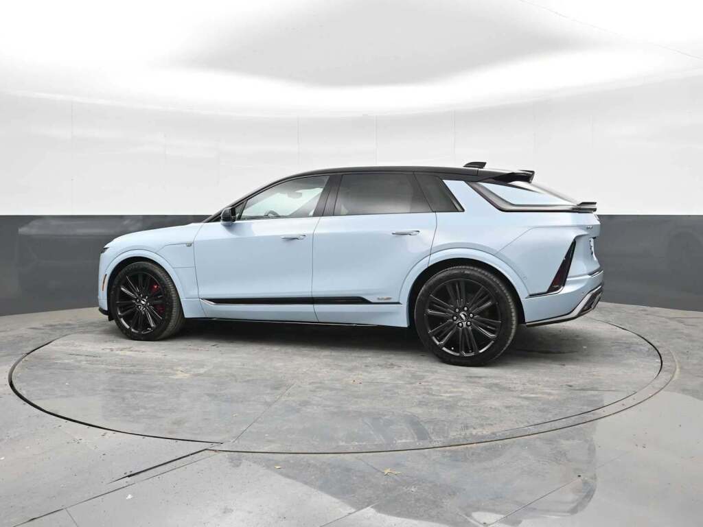 2026 Cadillac LYRIQ V-Series AWD