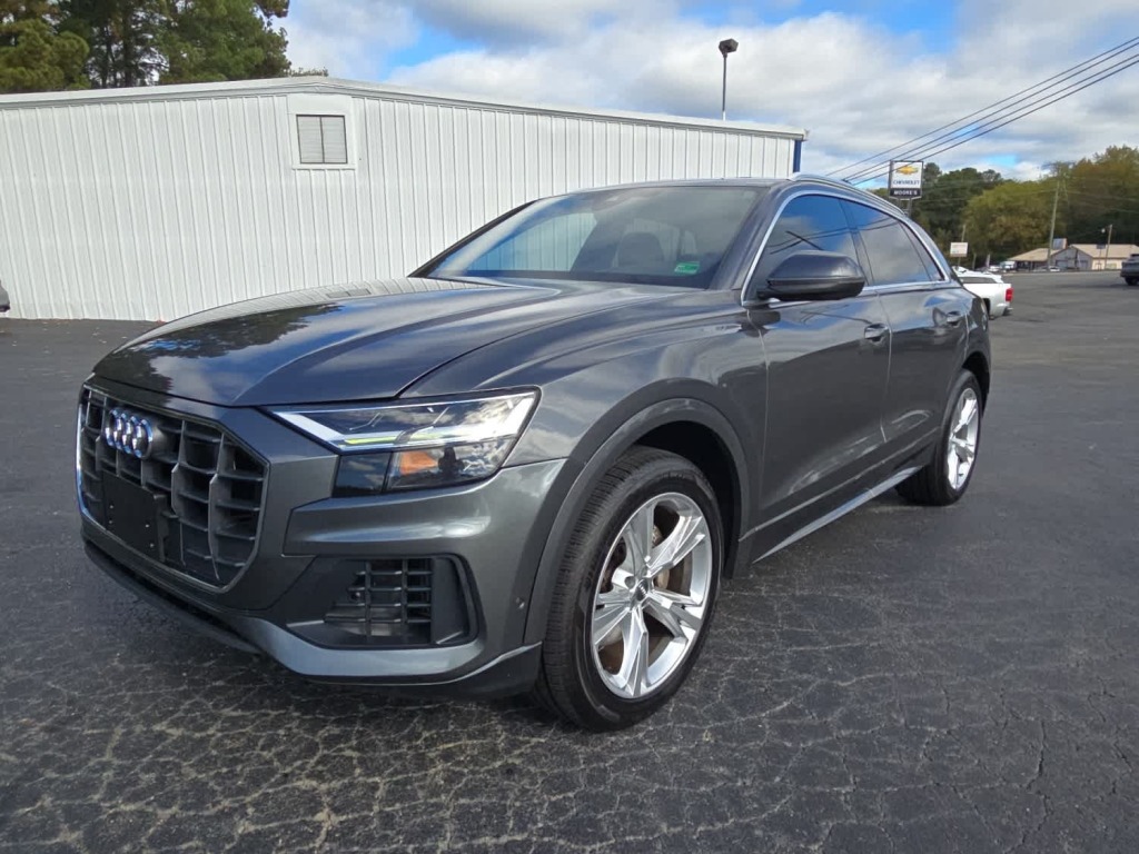 2019 Audi Q8 55 Premium