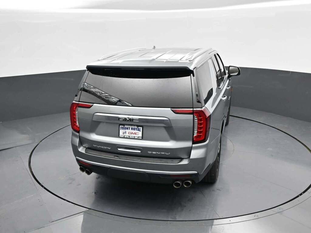 2024 GMC Yukon 4WD Denali