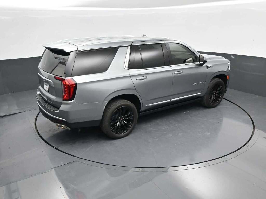 2024 GMC Yukon 4WD Denali