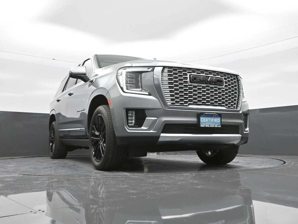 2024 GMC Yukon 4WD Denali
