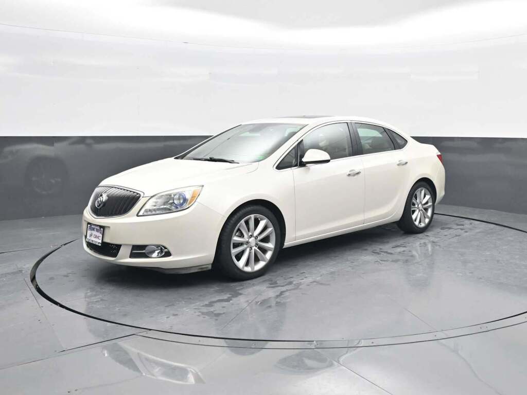 2013 Buick Verano Leather Group