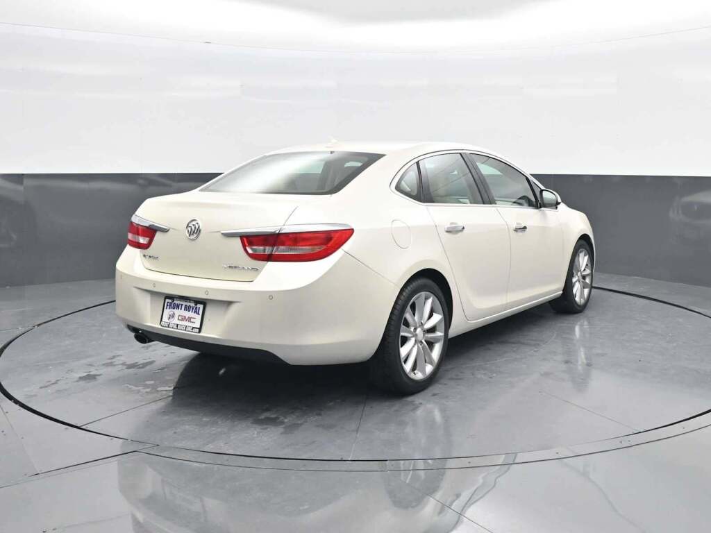 2013 Buick Verano Leather Group