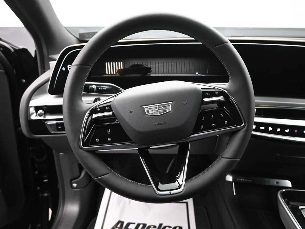 2025 Cadillac LYRIQ Luxury 1 RWD