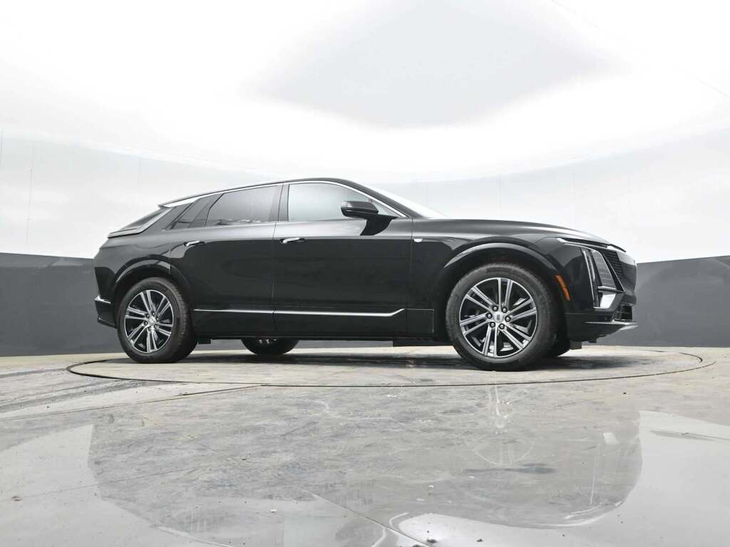 2025 Cadillac LYRIQ Luxury 1 RWD