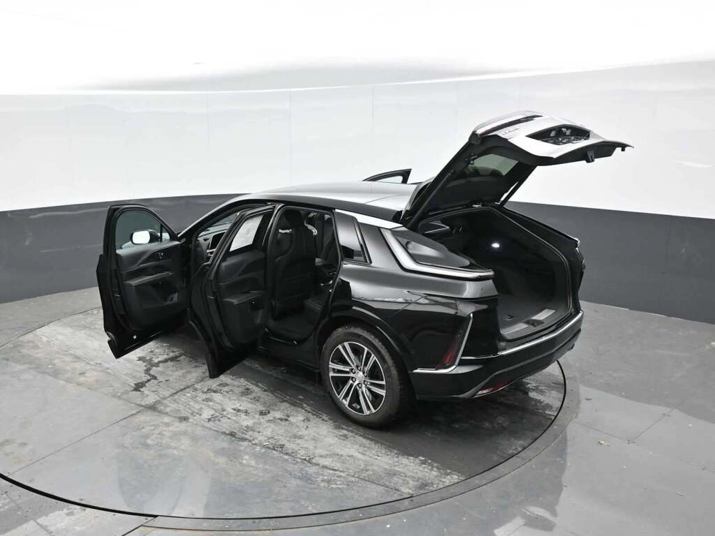 2025 Cadillac LYRIQ Luxury 1 RWD