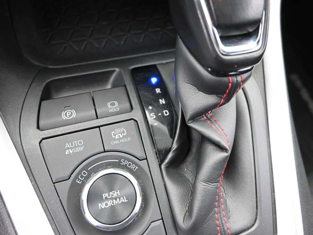 2021 Toyota RAV4 Prime SE