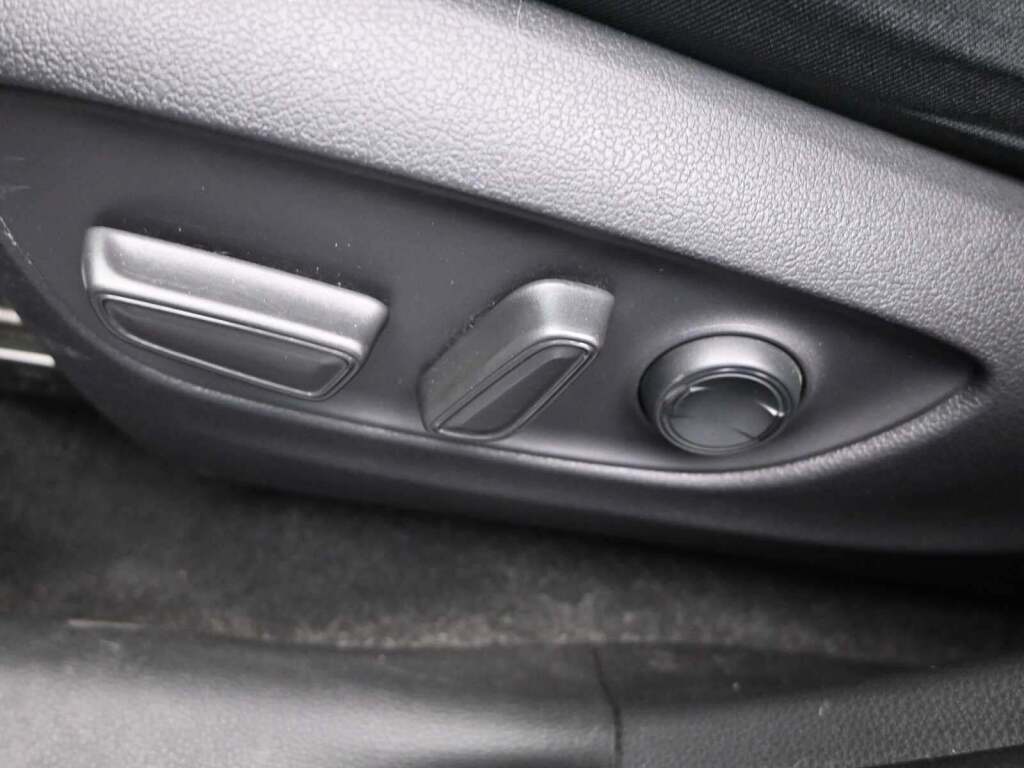 2021 Toyota RAV4 Prime SE