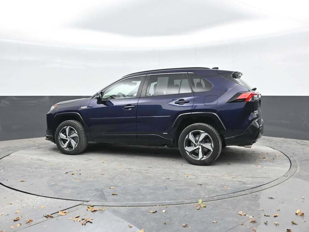 2021 Toyota RAV4 Prime SE