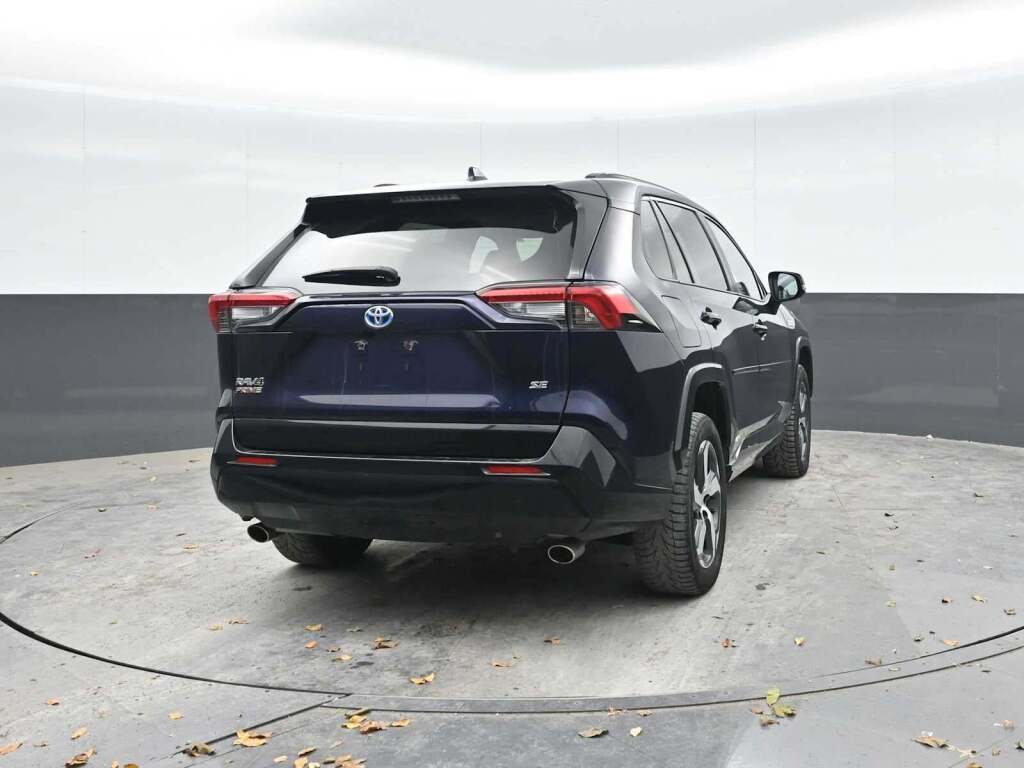 2021 Toyota RAV4 Prime SE