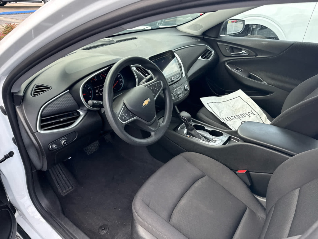 2023 Chevrolet Malibu FWD 1FL