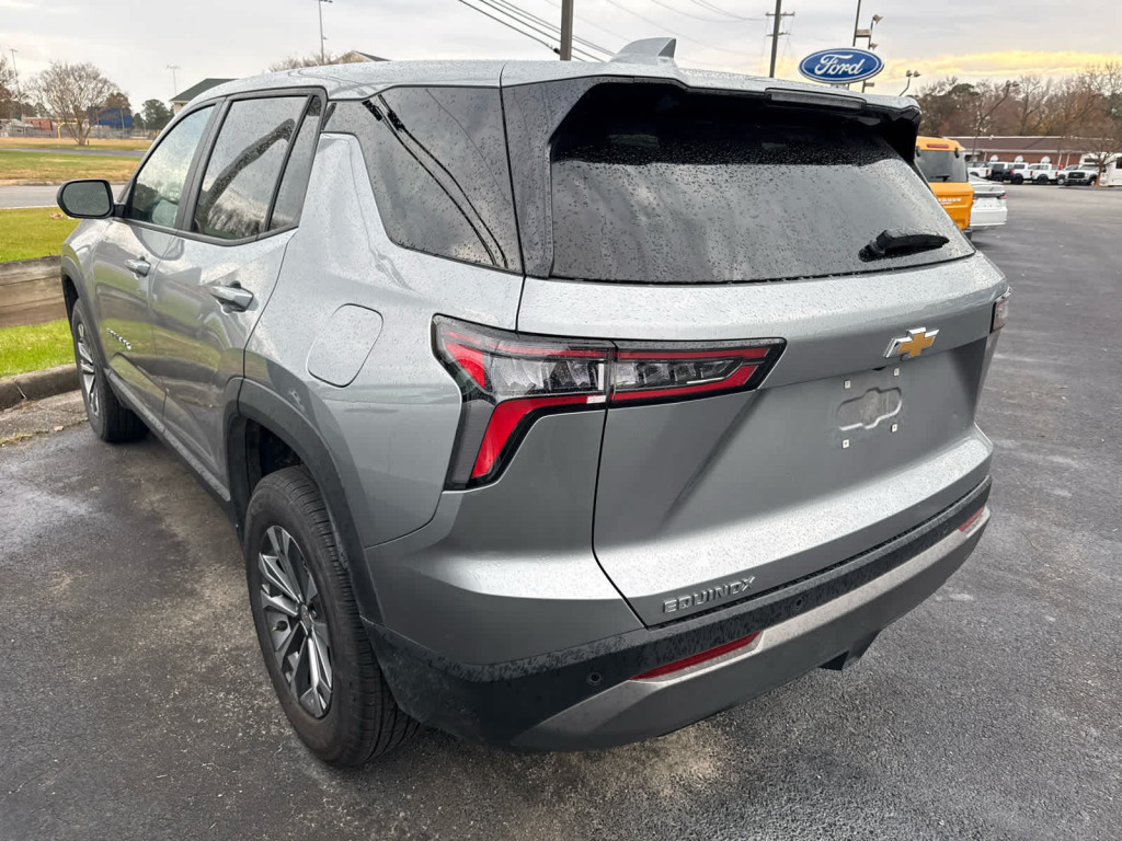 2025 Chevrolet Equinox FWD LT