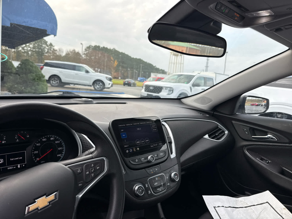 2023 Chevrolet Malibu FWD 1FL