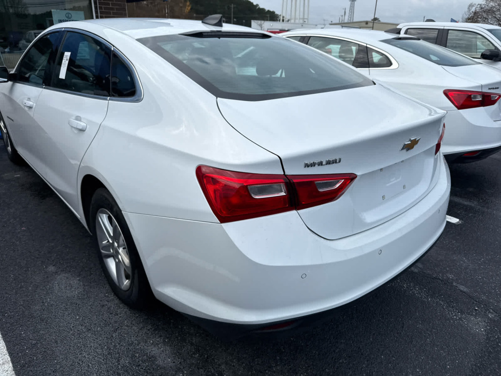 2022 Chevrolet Malibu FWD 1FL