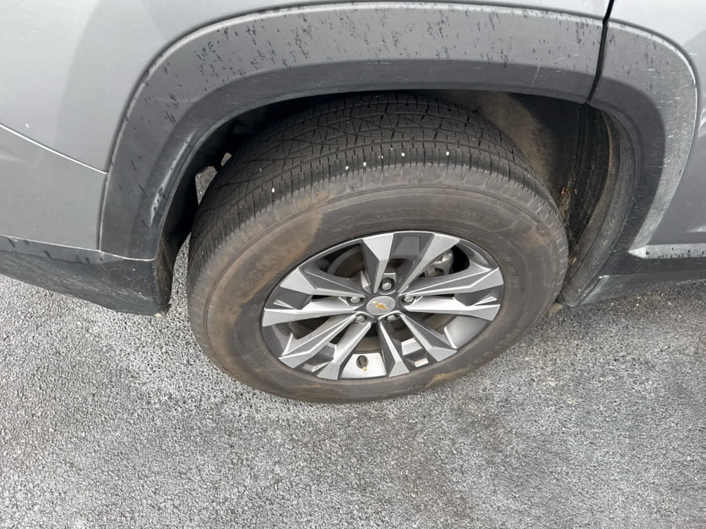 2025 Chevrolet Equinox FWD LT