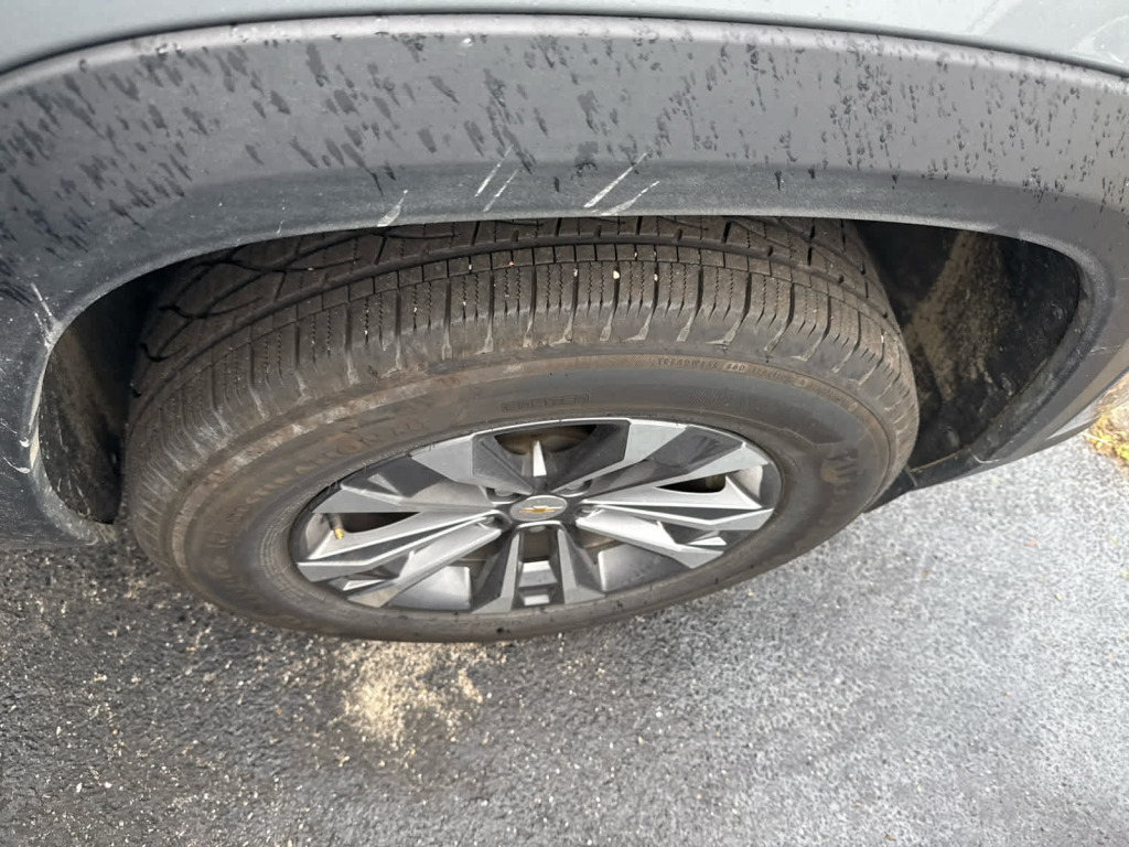 2025 Chevrolet Equinox FWD LT