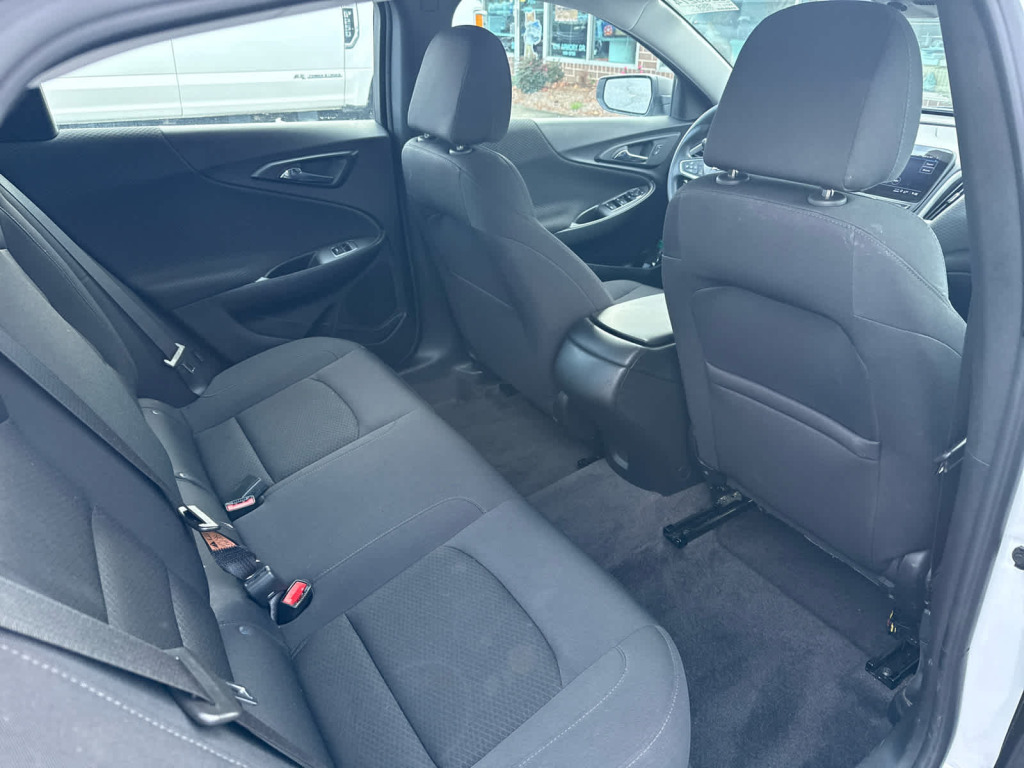 2023 Chevrolet Malibu FWD 1FL