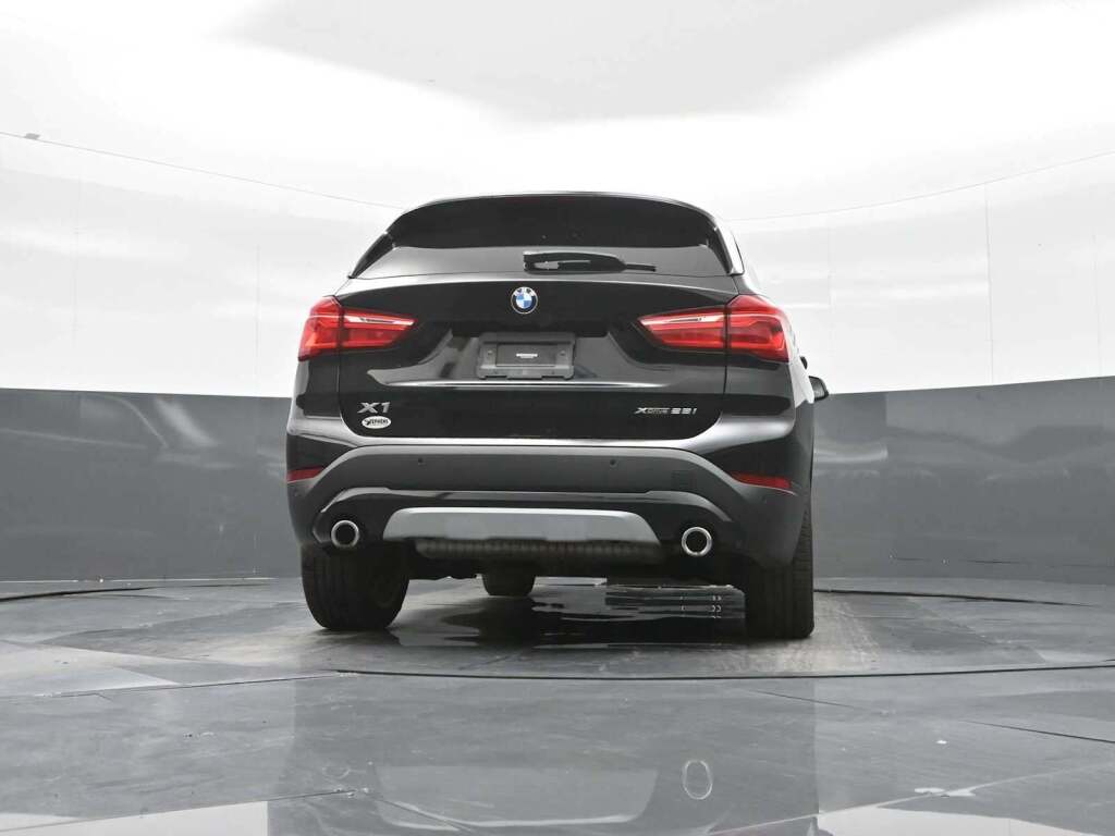 2022 BMW X1 xDrive28i