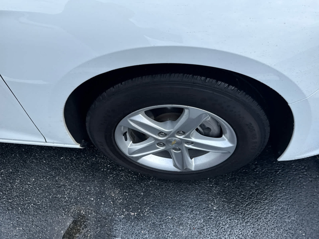 2023 Chevrolet Malibu FWD 1FL