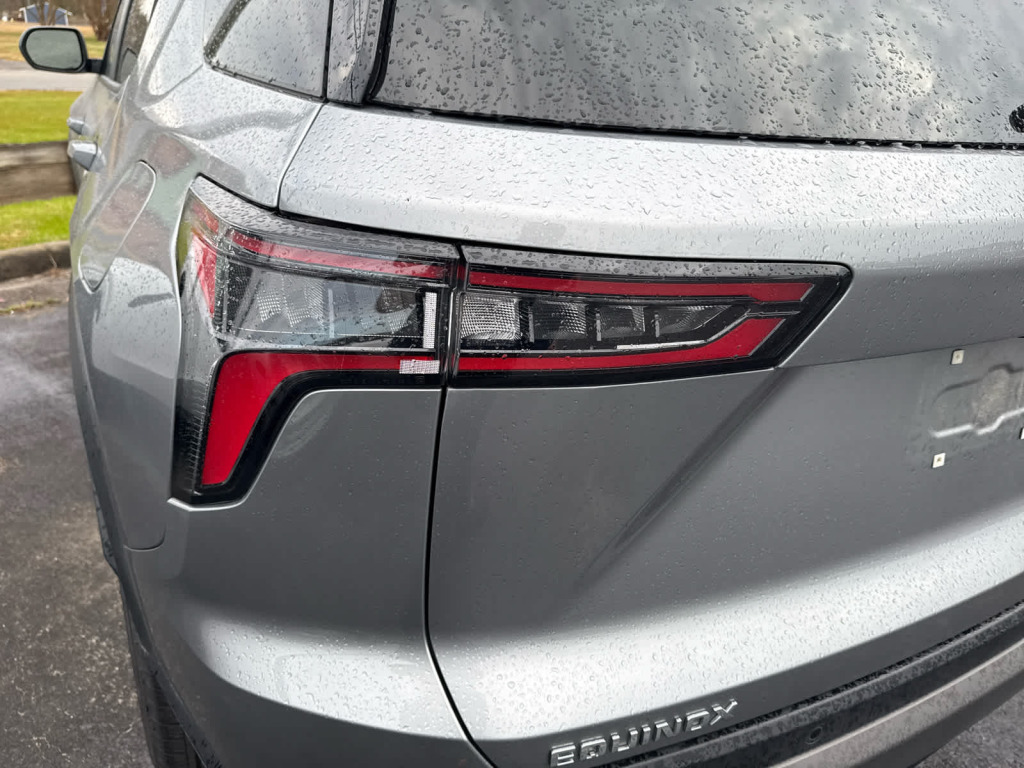 2025 Chevrolet Equinox FWD LT