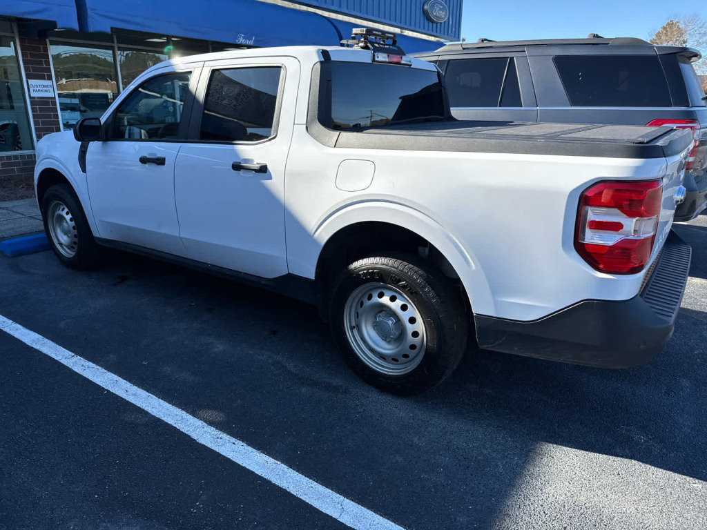 2022 Ford Maverick XL