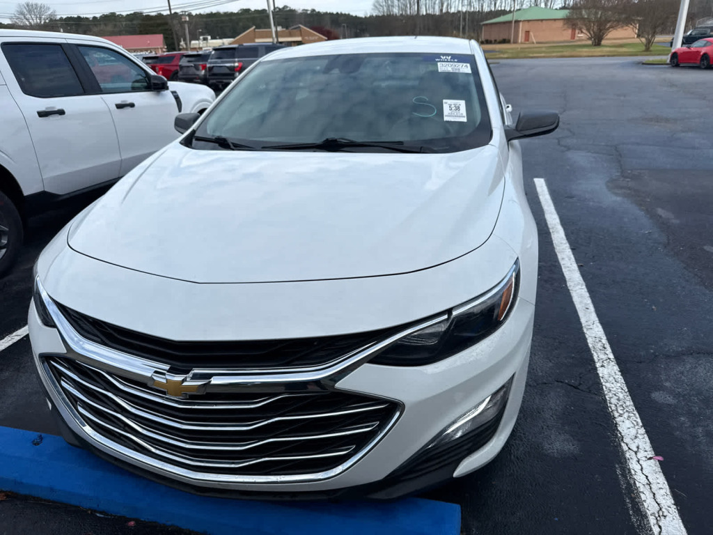 2023 Chevrolet Malibu FWD 1FL