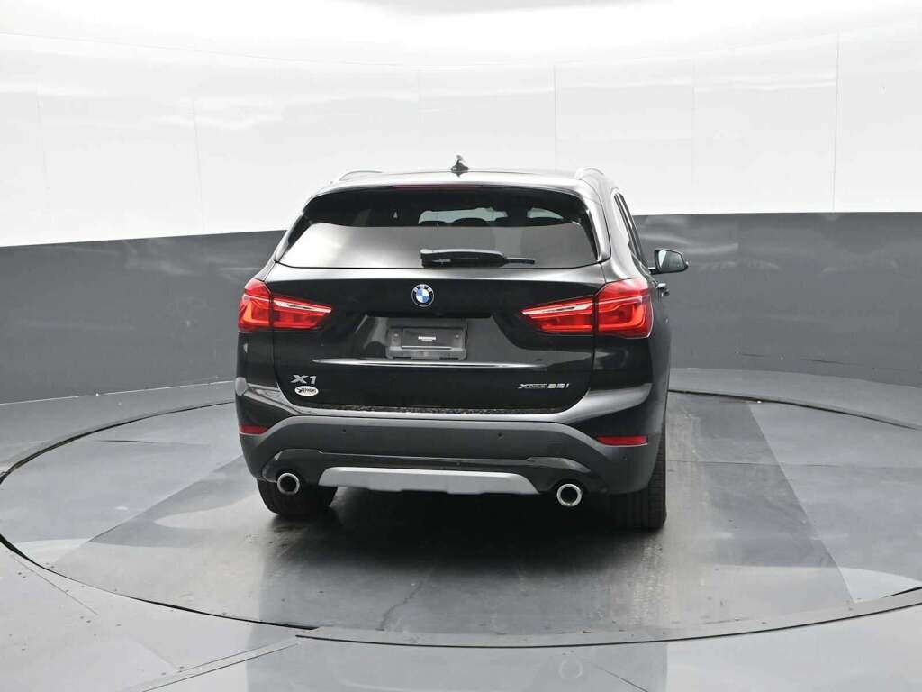 2022 BMW X1 xDrive28i
