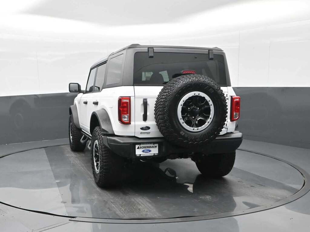 2023 Ford Bronco Black Diamond