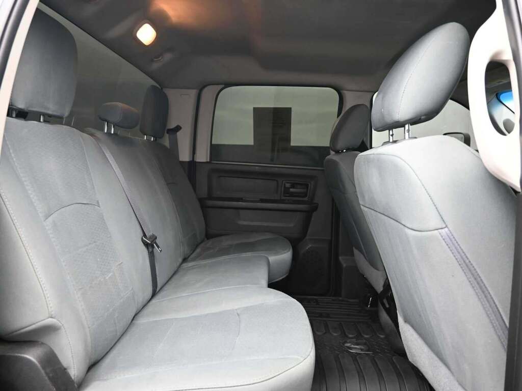 2018 Ram 2500 Tradesman Crew Cab 4x4 6'4" Box