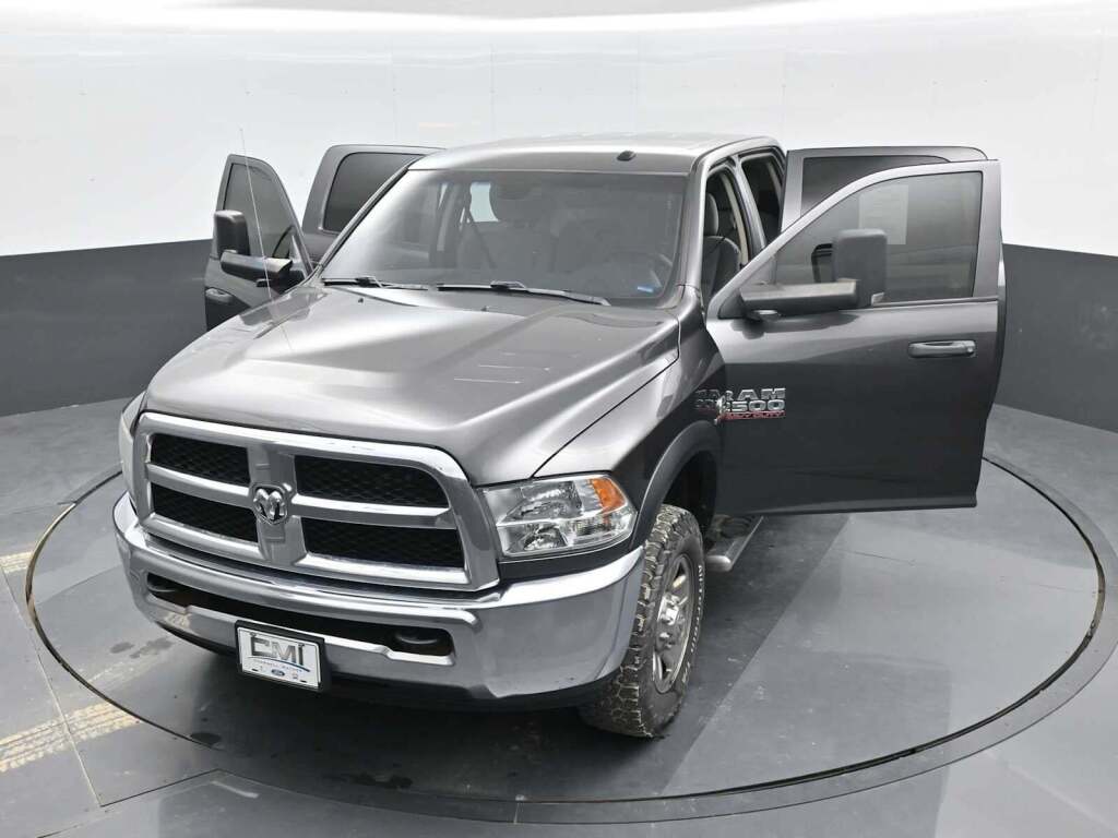 2018 Ram 2500 Tradesman Crew Cab 4x4 6'4" Box