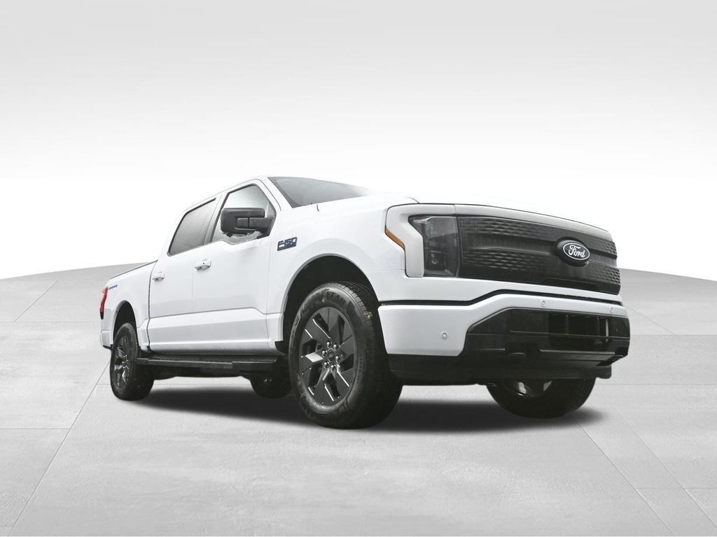 2025 Ford F-150 Lightning Flash