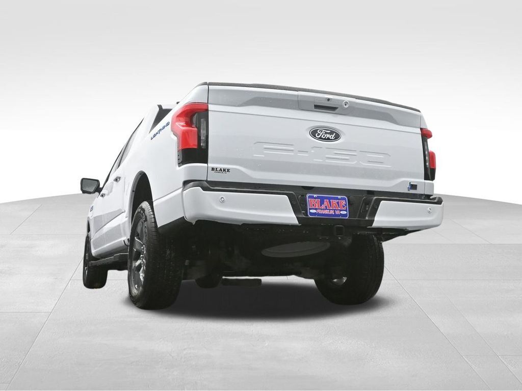 2025 Ford F-150 Lightning Flash
