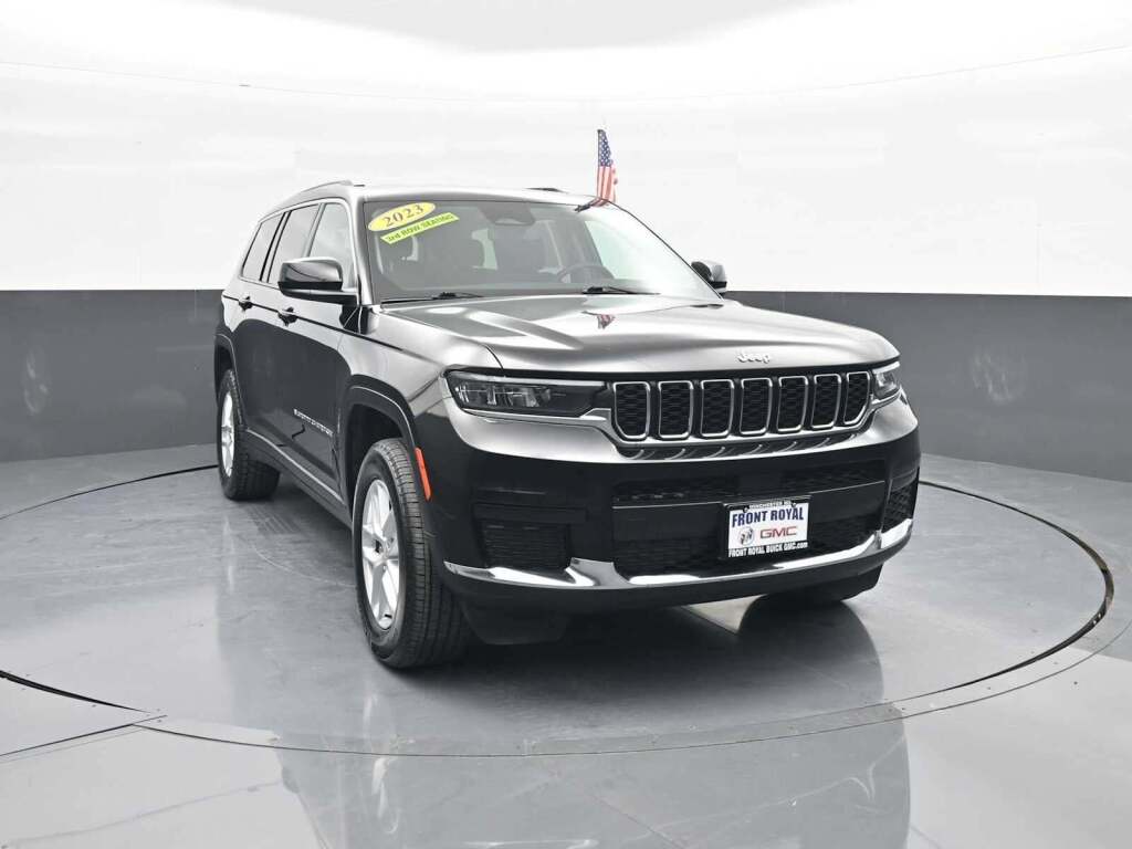 2023 Jeep Grand Cherokee L Laredo 4x4