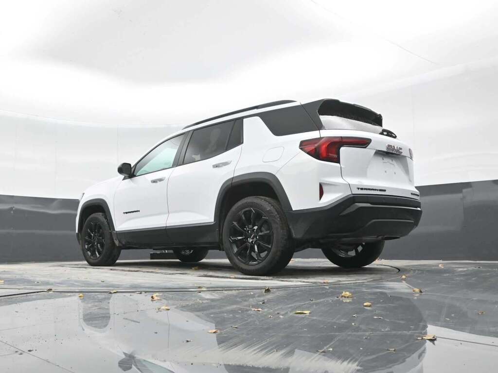 2025 GMC Terrain AWD Elevation