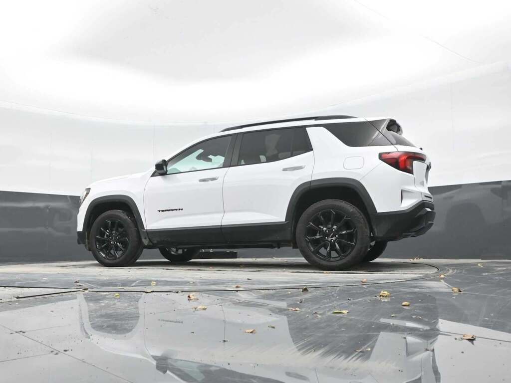 2025 GMC Terrain AWD Elevation