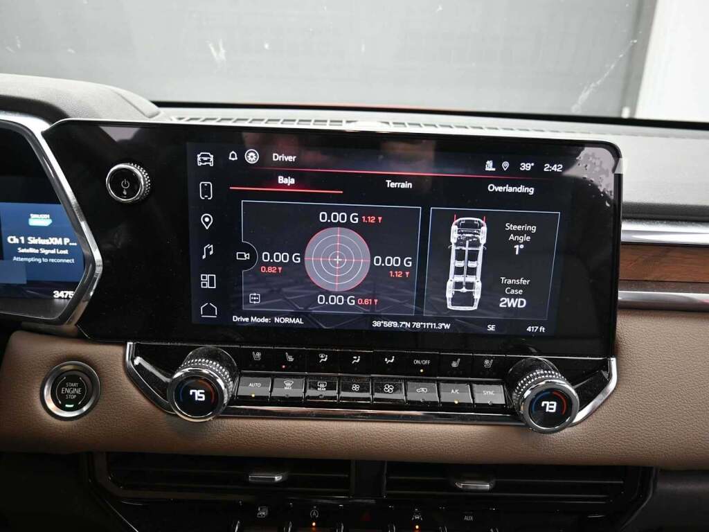 2023 GMC Canyon 4WD Crew Cab Short Box Denali