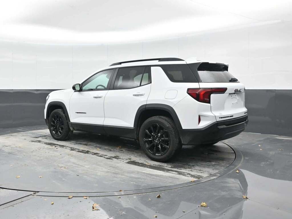 2025 GMC Terrain AWD Elevation
