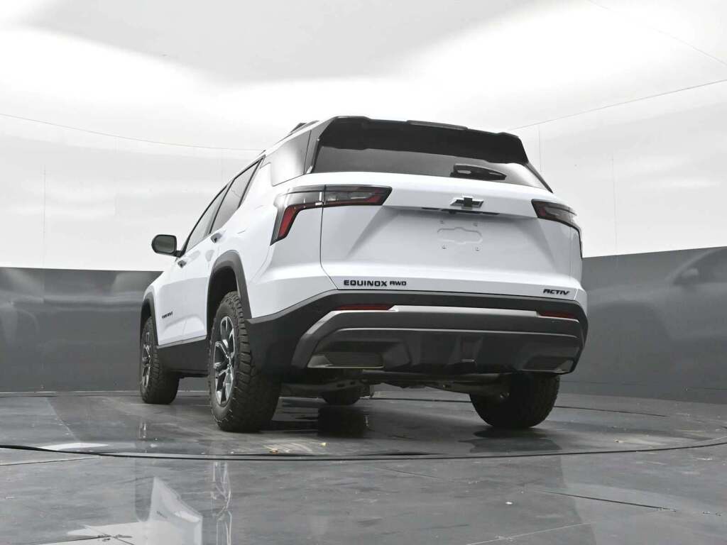2026 Chevrolet Equinox AWD ACTIV